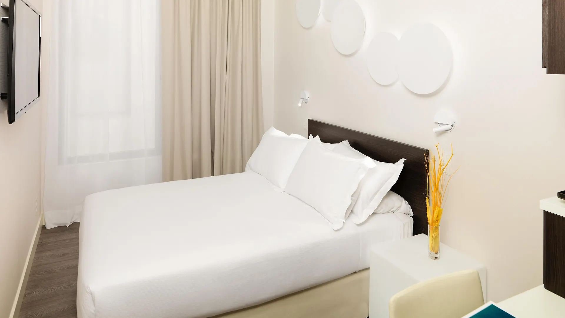 ****  H10 Port Vell 4* Sup Hotel Barcelona Spanyolország
